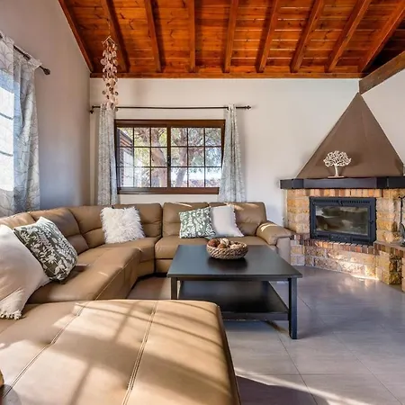 Calma Private Pool By Holidays Villa